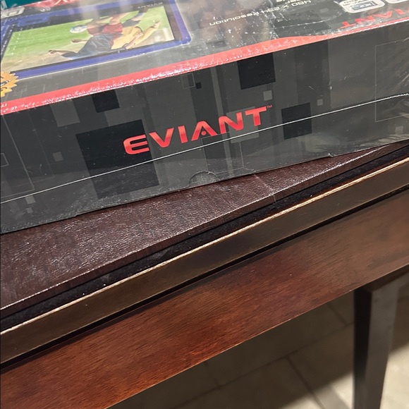 7" Portable Digital TV - Black and Blue - Picture 5 of 5